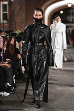 ケイスケヨシダ 2024-25年秋冬コレクション - 学生時代を回顧｜写真39