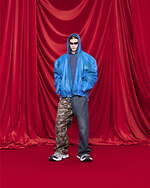 バレンシアガ24年夏レザートート“靴紐ドローストリング”付きバッグ - 伊勢丹新宿店メンズ館で｜写真3