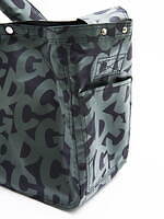 コム デ ギャルソン“CdG”ロゴ限定バッグ、伊勢丹新宿店メンズ館ショップリニューアルで｜写真6