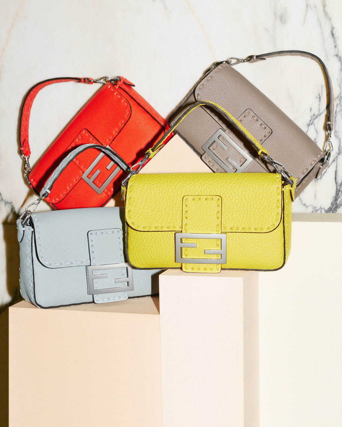 フェンディ(FENDI) ピーカブー｜写真2