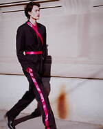 ヘルムート ラング、ピーター・ドゥによる24年春夏新作 - 異素材切り替えのテーラードコートなど｜写真3