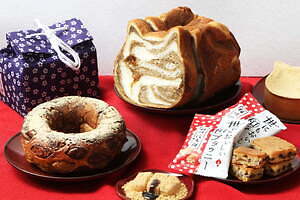 ねこねこ食パン×「桔梗信玄餅」黒糖風味の“茶トラ柄”パン、わらび餅やきな粉を練り込んで