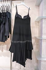 H&M×ロクのウィメンズ＆メンズウェア、二重デザインのトレンチコートやコルセットベースのトップスなど｜写真27