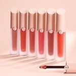 アルマーニ ビューティ24年夏コスメ、“サテンの艶を纏う”リキッドルージュにヌードピンク系の新色｜写真8