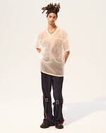 アンブッシュ“Aイニシャル”エンブレム刺繍入りの新作ストライプシャツ、阪急メンズ東京で｜写真2