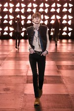 サンローラン 2015年春夏メンズコレクション ‐ エディのロック魂が炸裂｜写真7