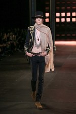 サンローラン 2015年春夏メンズコレクション ‐ エディのロック魂が炸裂｜写真17