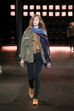 サンローラン 2015年春夏メンズコレクション ‐ エディのロック魂が炸裂｜写真36