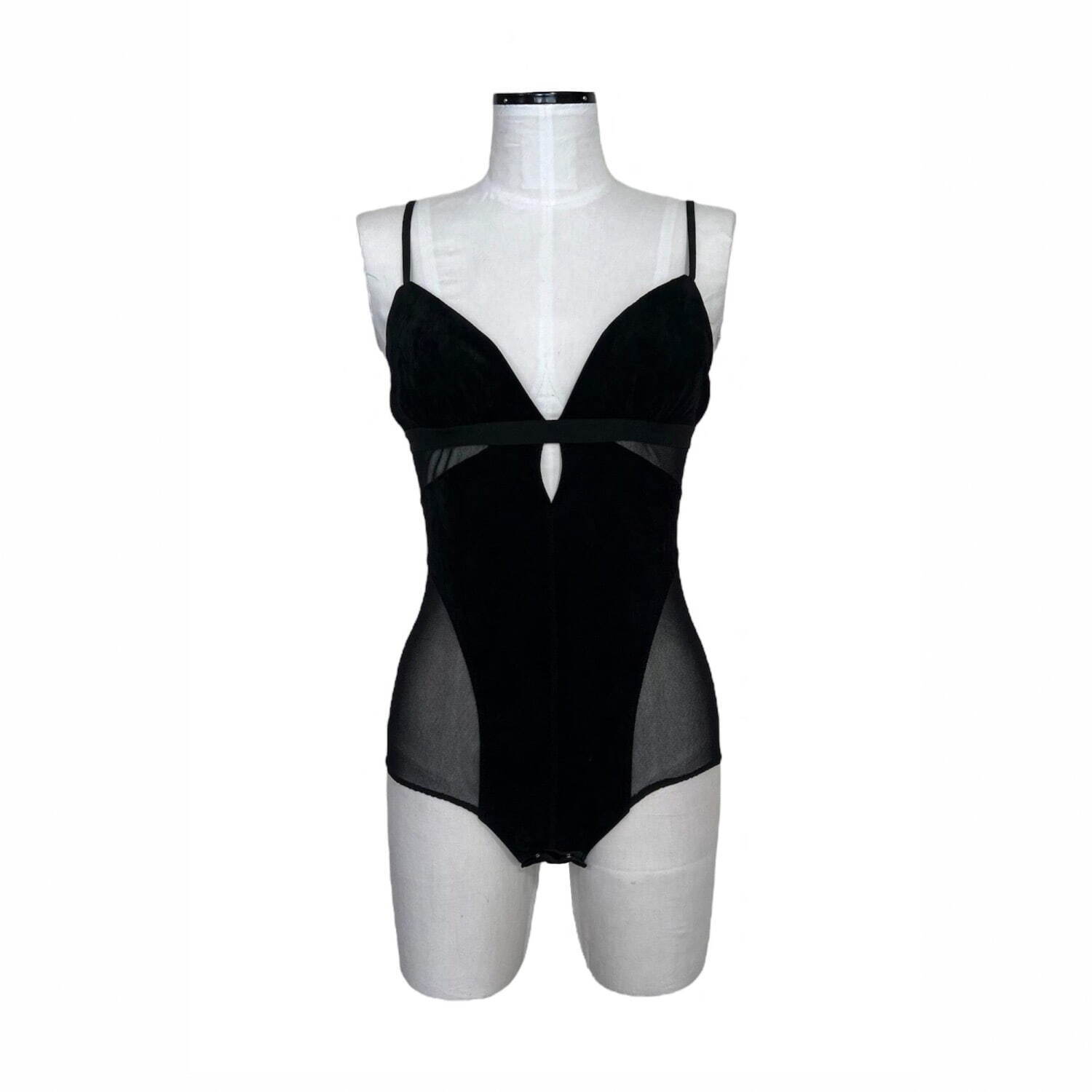 MESH COMBINED VELOUR BODYSUIT 28,600円