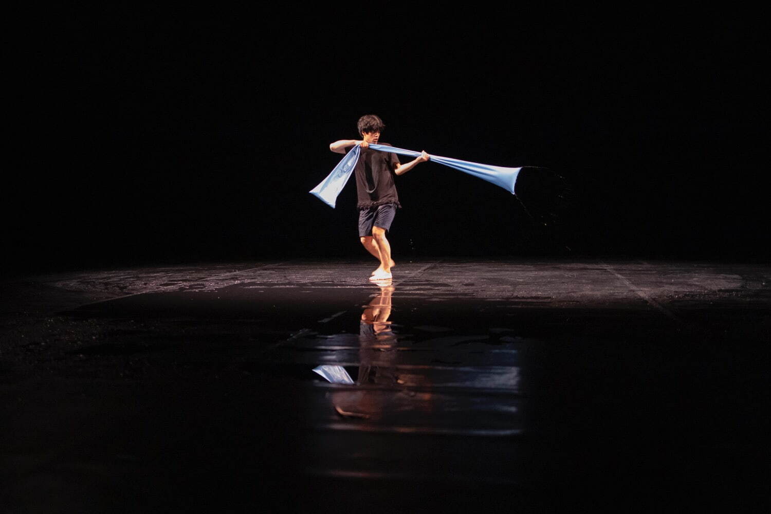 ［参考図版］ 谷中佑輔 《Gallop》 2022年
ダンス 90分 撮影：Urska Boljkovac