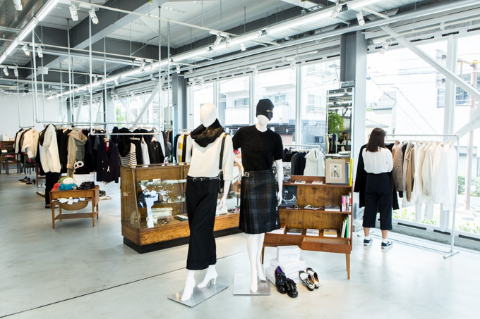 神楽坂に新商業施設「ラカグ」オープン − 衣食住に“知”を融合した大人のライフスタイル提案 | 写真