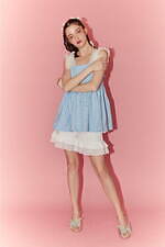 キャンディ ストリッパー24年夏、ふんわりチュールのシャーリングドレス＆花柄刺繍のミニワンピース｜写真27