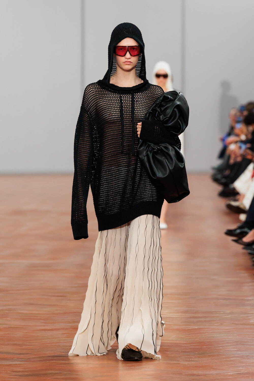 コス(COS) 2024年春夏ウィメンズ&メンズコレクション  - 写真12