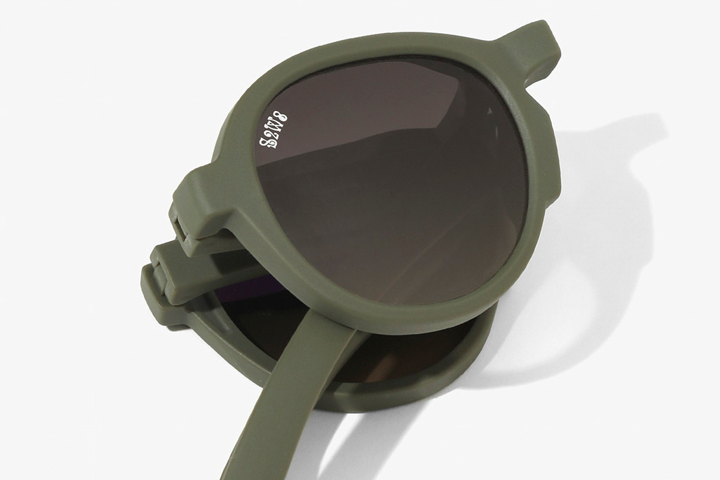 メガネ｜サウス2 ウエスト8×メガネロックのアイウェア、“手のひらサイズ”まで折り畳み可能