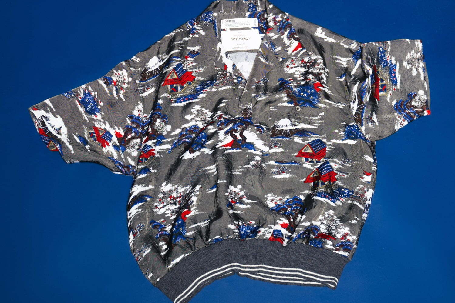 ダイリク“和柄”のアロハシャツに限定色グレー、ベイクルーズデポ＆フォーワンセブン エディフィスで