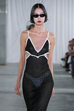 フェティコ×ブラン“人の目”着想のオーバルサングラス、マーブルのマルチカラーで｜写真9