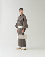 ザ・ヤード 2024年春夏きもの - 茜色の有松鳴海絞りのゆかたや縄文編みのコラボバッグなど｜写真15