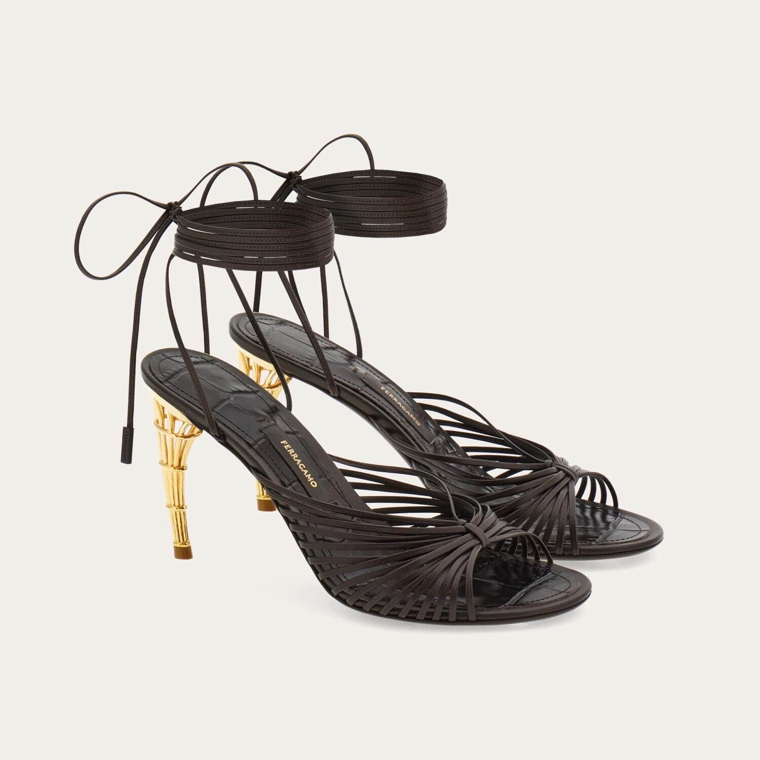 フェラガモ Ferragamo サンダル ミュール パール 滝沢眞規子 タキマキ フェラガモ Ferragamo サンダル ミュール パール 滝沢眞規子 タキマキ