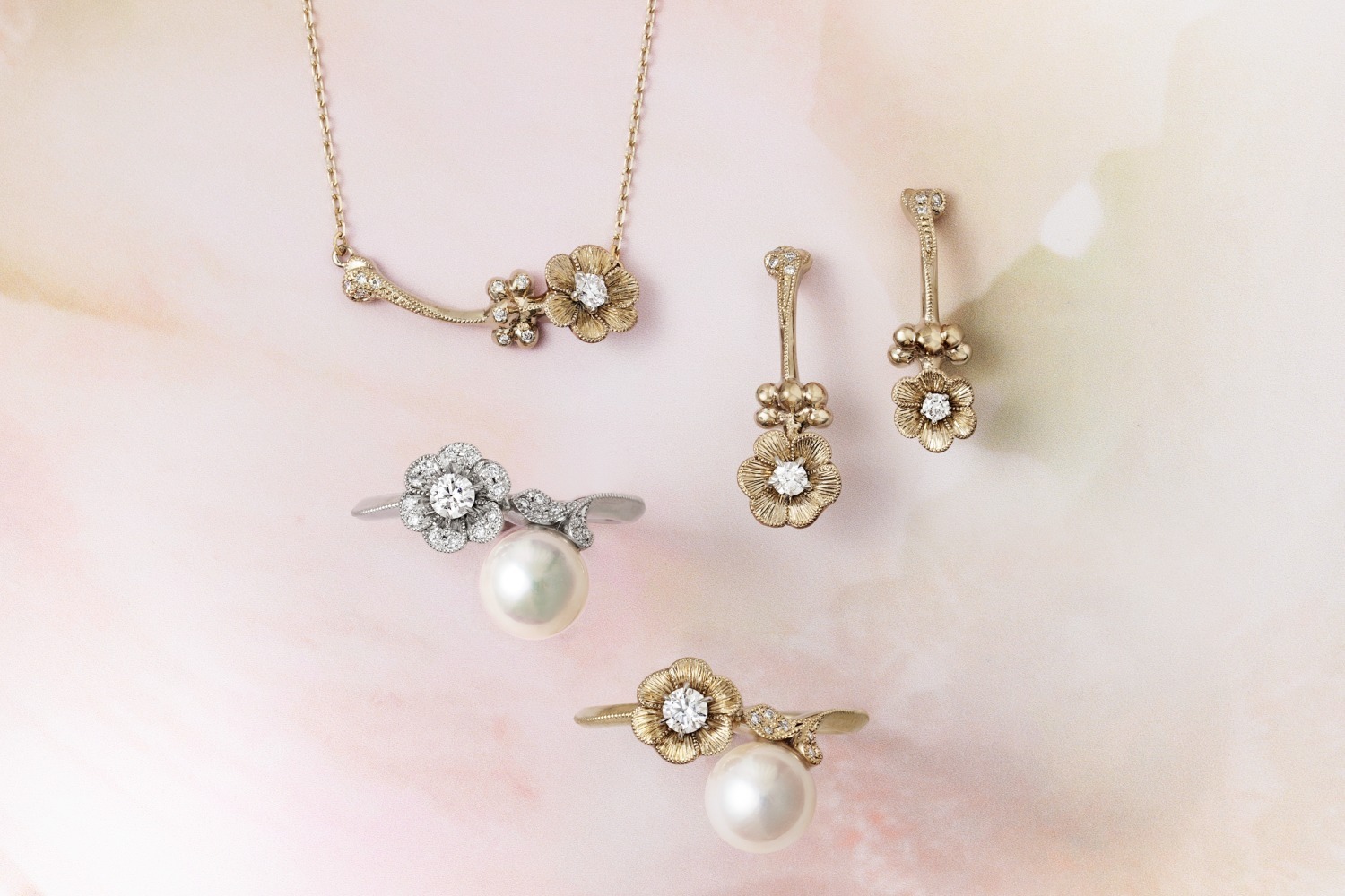 アベリ24年春夏ジュエリー、“春の花アネモネ着想”パール寄り添うリング＆ネックレスなど