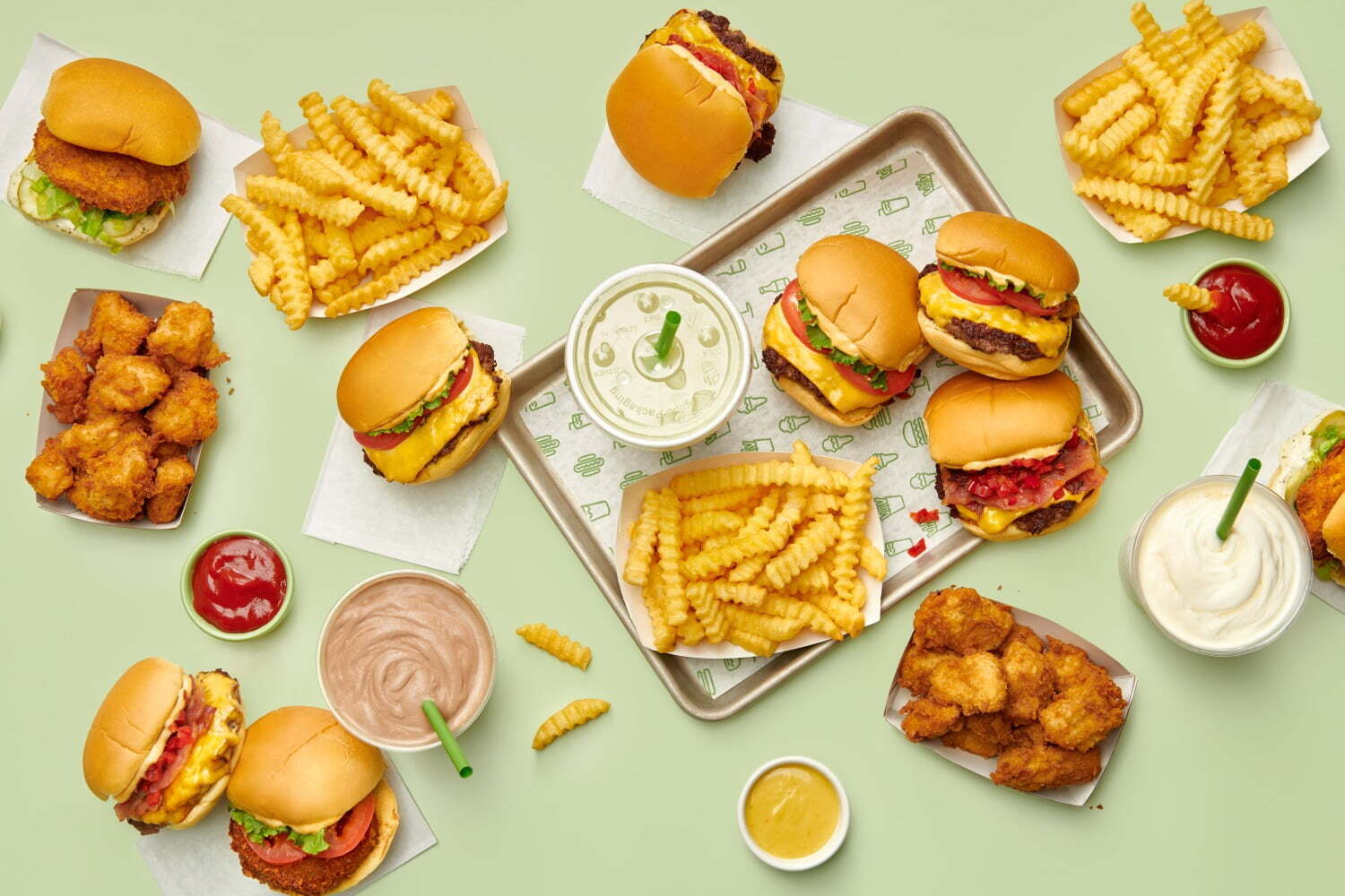 NY発ハンバーガー「シェイク シャック」渋谷・宇田川町にオープン、記念キーホルダー＆トートバッグも