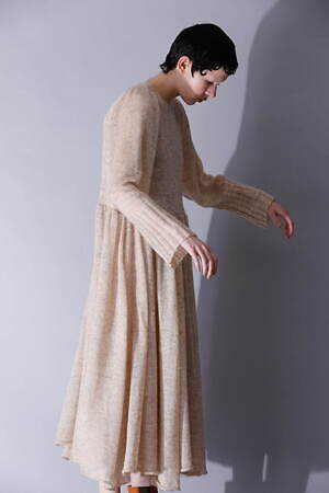 スナオクワハラ(SUNAOKUWAHARA) 2024-25年秋冬ウィメンズコレクション  - 写真15