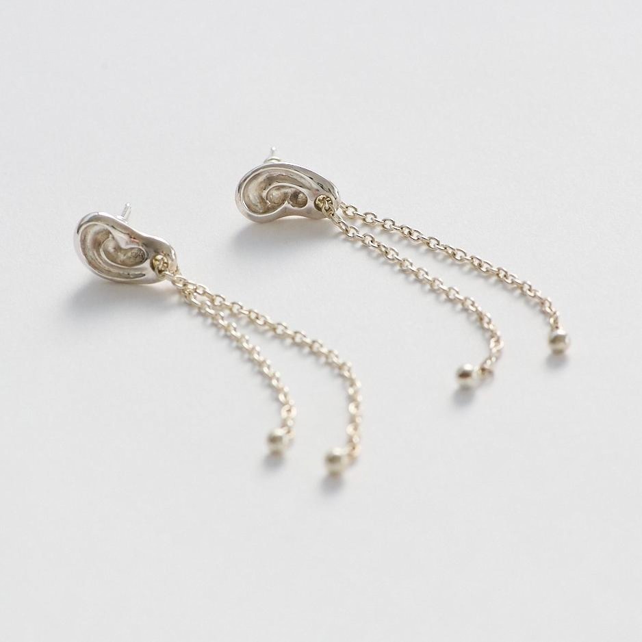 タイニーイヤーズイヤリング(Tiny Ears Earrings) 29,700円