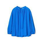 ユニクロ×JW アンダーソン ウィメンズ、英国工芸品着想の配色ライン入りセーターなど｜写真30