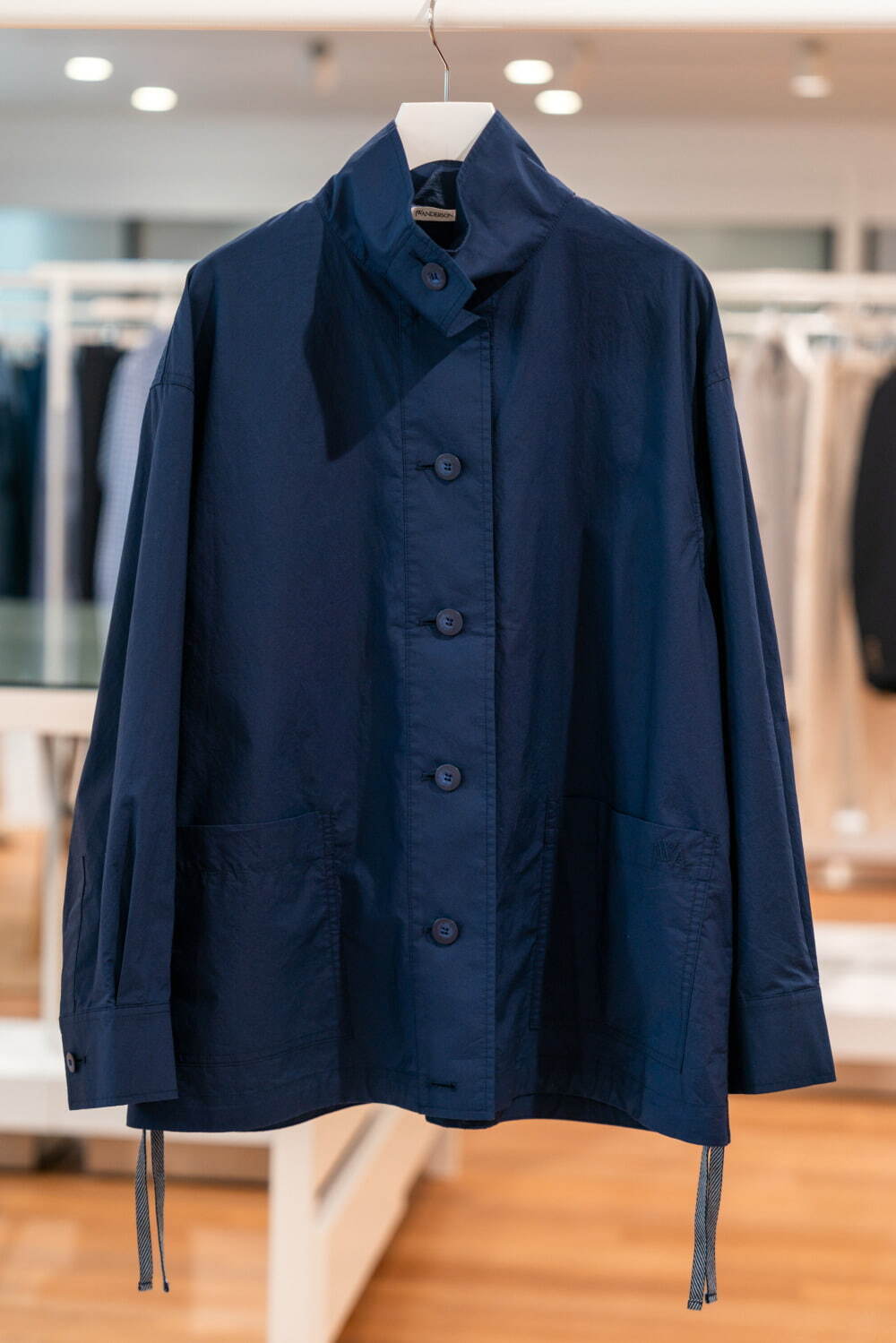 ユニクロ×JW アンダーソン メンズ、英国工芸品着想ニットポロシャツやチェック柄シャツ｜写真20