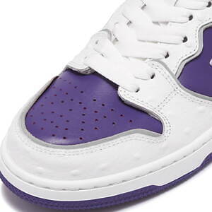 ア ベイシング エイプ 2トーンカラーの新作スニーカー、“オーストリッチ”柄エンボス加工｜写真1