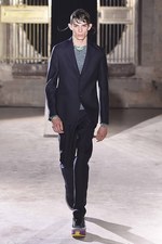 ラフ シモンズ 2015年春夏コレクション - デザイナーの記憶とリンクするクリエイティビティ｜写真14