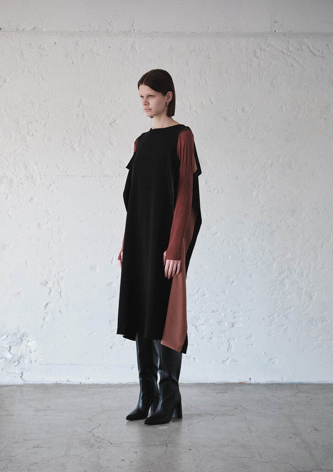 ヒビキ ナカミナミ(Hibiki Nakaminami) 2024-25年秋冬ウィメンズ&メンズコレクション  - 写真2