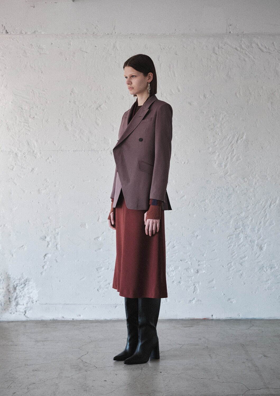 ヒビキ ナカミナミ(Hibiki Nakaminami) 2024-25年秋冬ウィメンズ&メンズコレクション  - 写真4