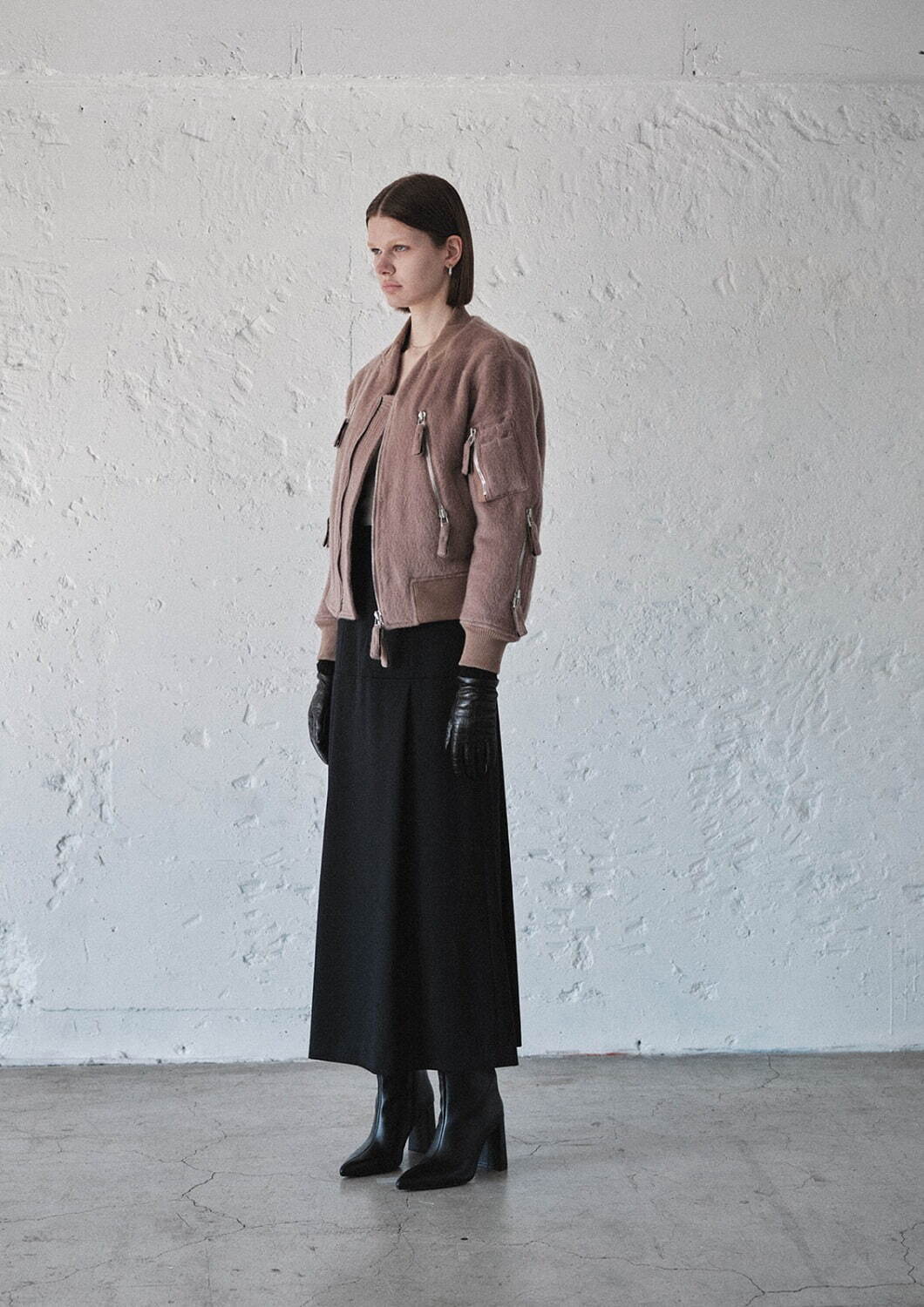 ヒビキ ナカミナミ(Hibiki Nakaminami) 2024-25年秋冬ウィメンズ&メンズコレクション  - 写真5