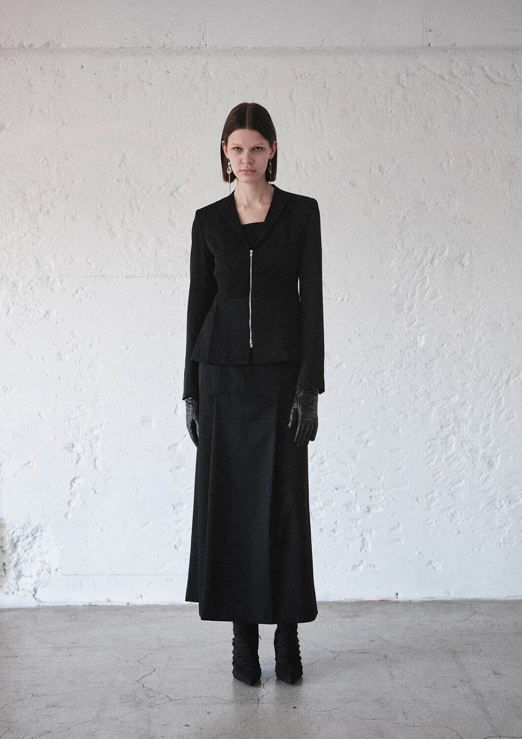 ヒビキ ナカミナミ(Hibiki Nakaminami) 2024-25年秋冬ウィメンズ&メンズコレクション  - 写真8