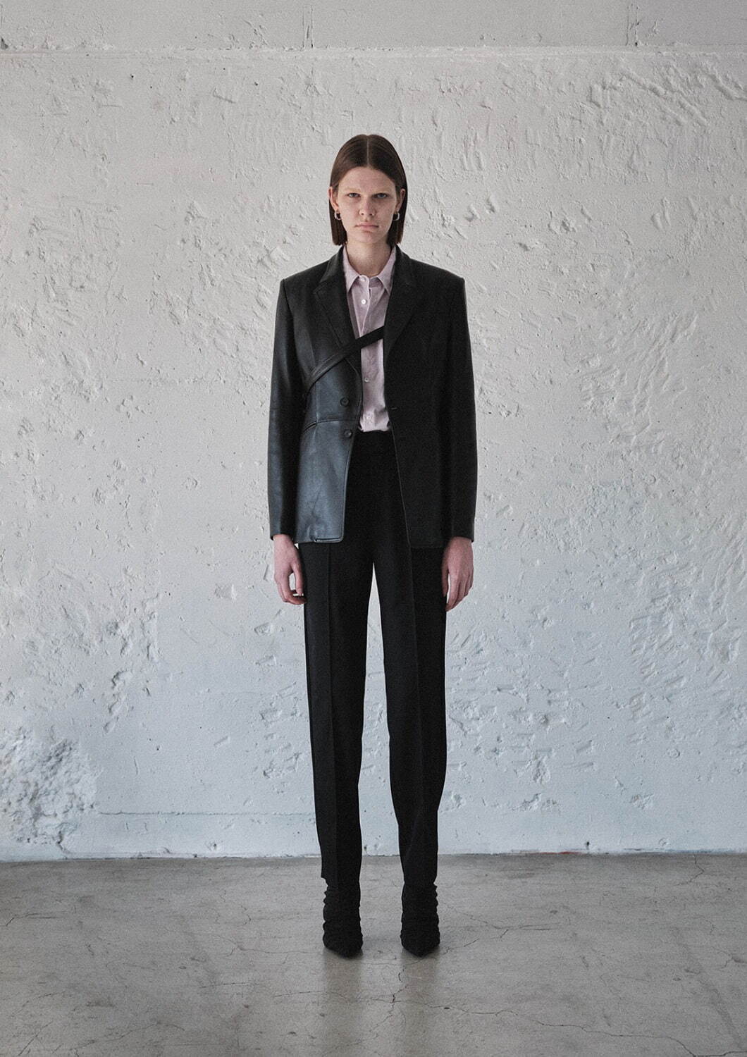 ヒビキ ナカミナミ(Hibiki Nakaminami) 2024-25年秋冬ウィメンズ&メンズコレクション  - 写真10