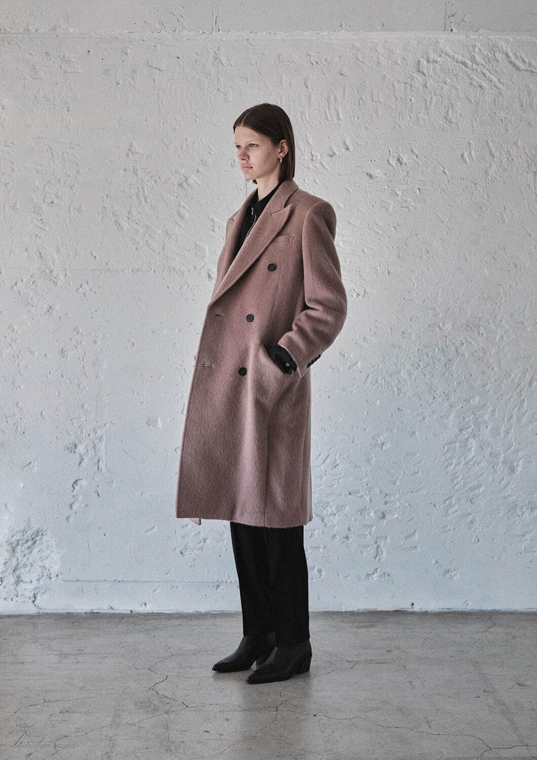 ヒビキ ナカミナミ(Hibiki Nakaminami) 2024-25年秋冬ウィメンズ&メンズコレクション  - 写真22