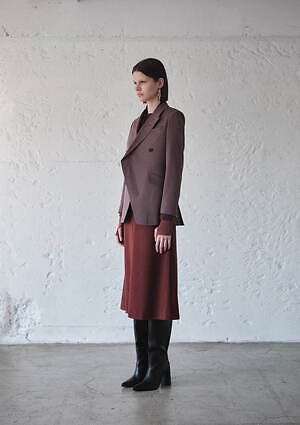 ヒビキ ナカミナミ(Hibiki Nakaminami) 2024-25年秋冬ウィメンズ&メンズコレクション  - 写真4