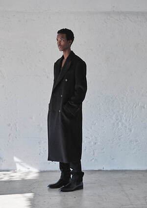 ヒビキ ナカミナミ(Hibiki Nakaminami) 2024-25年秋冬ウィメンズ&メンズコレクション  - 写真16