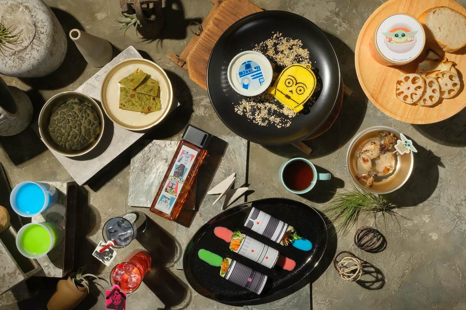 キャラクターカフェ｜映画「スター・ウォーズ」限定カフェが東京ソラマチに、レイの“謎パン”やグローグーのチャウダー