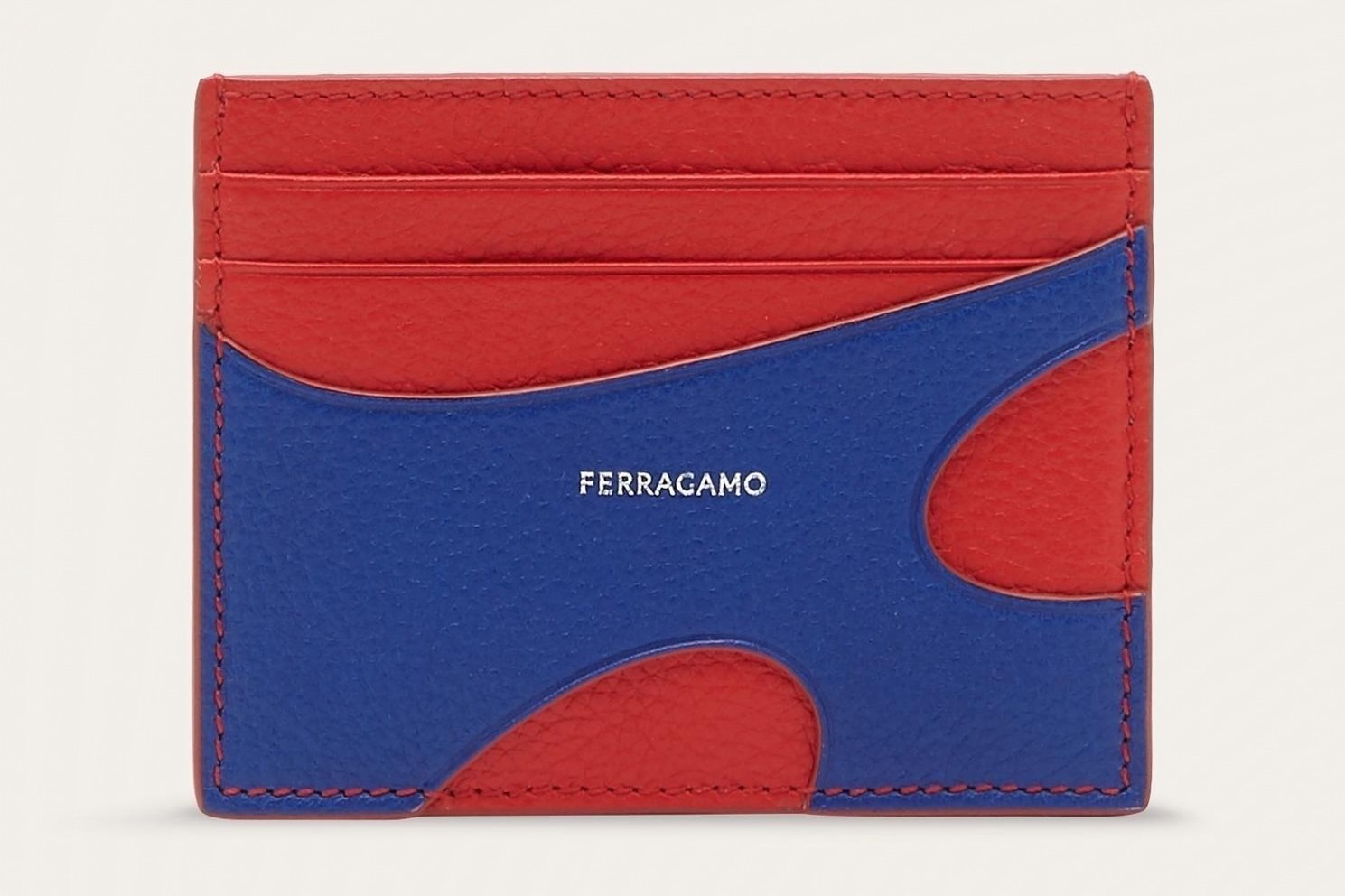 フェラガモ　青色レザー名刺入れ ブルー（青）系 FERRAGAMO(フェラガモ) カードケース・名刺入れ