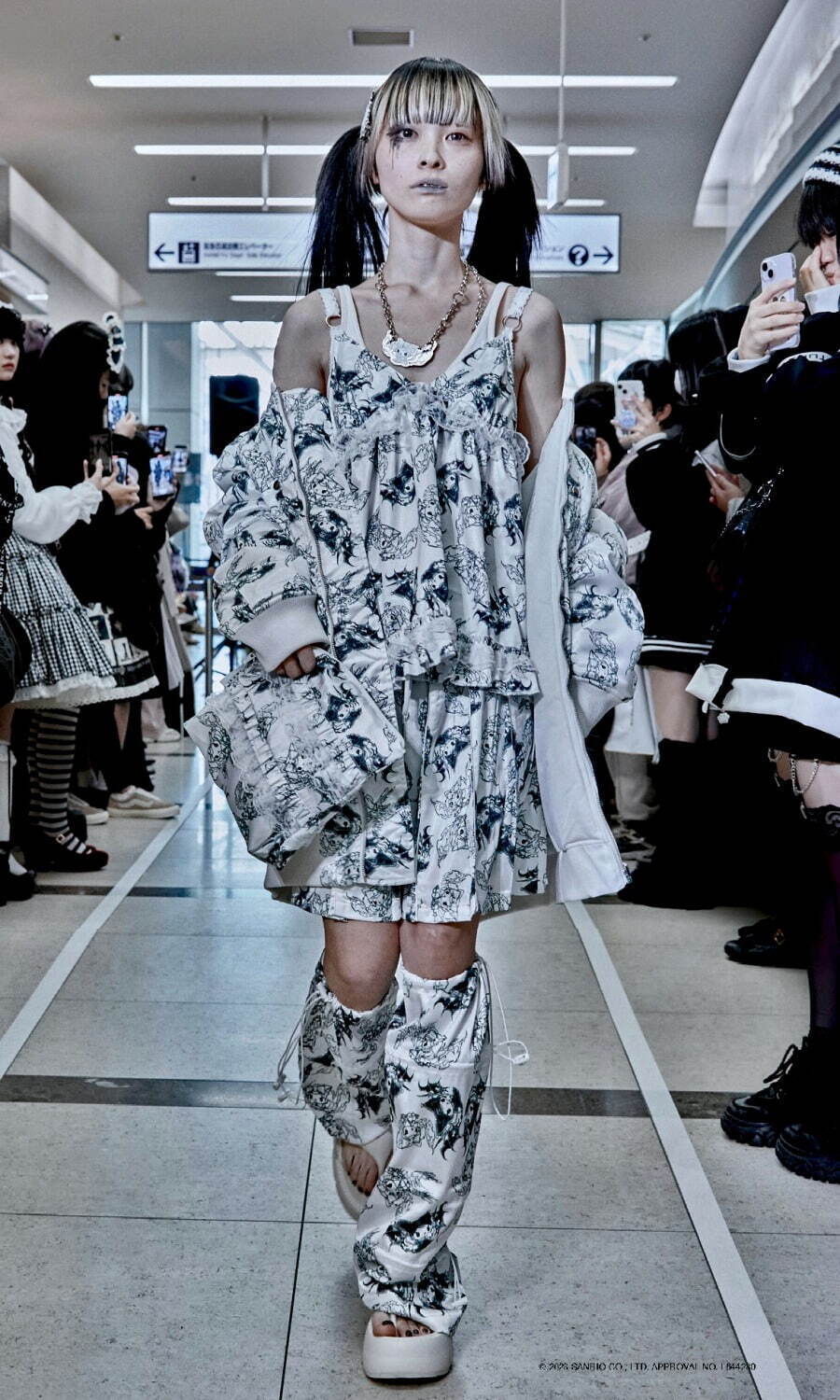 イクミ 2023-24年秋冬<span>コレクション</span> - 写真9