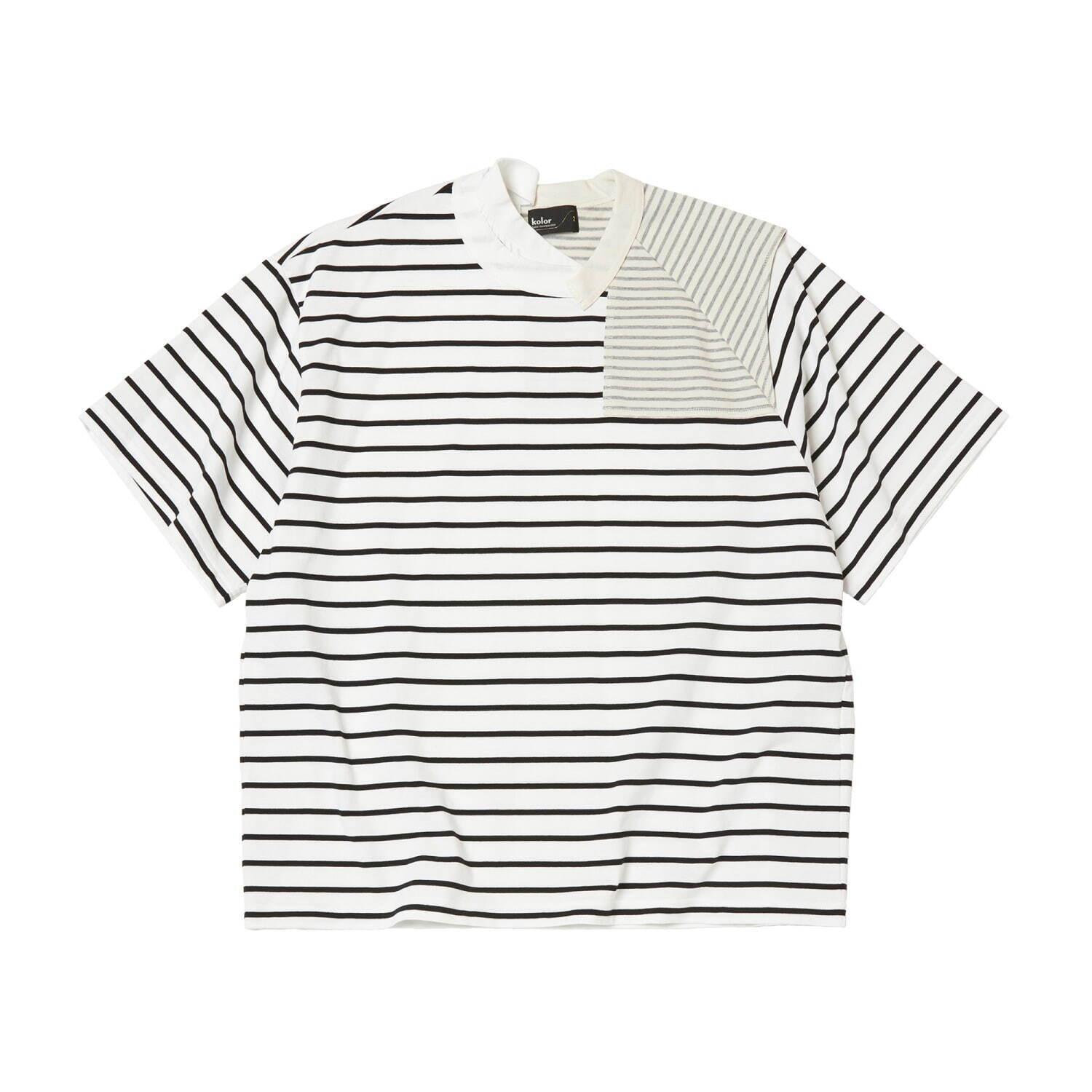 カラー24年夏限定シャツ、大胆グラフィックTシャツやアシンメトリーな襟のポロシャツ｜写真14