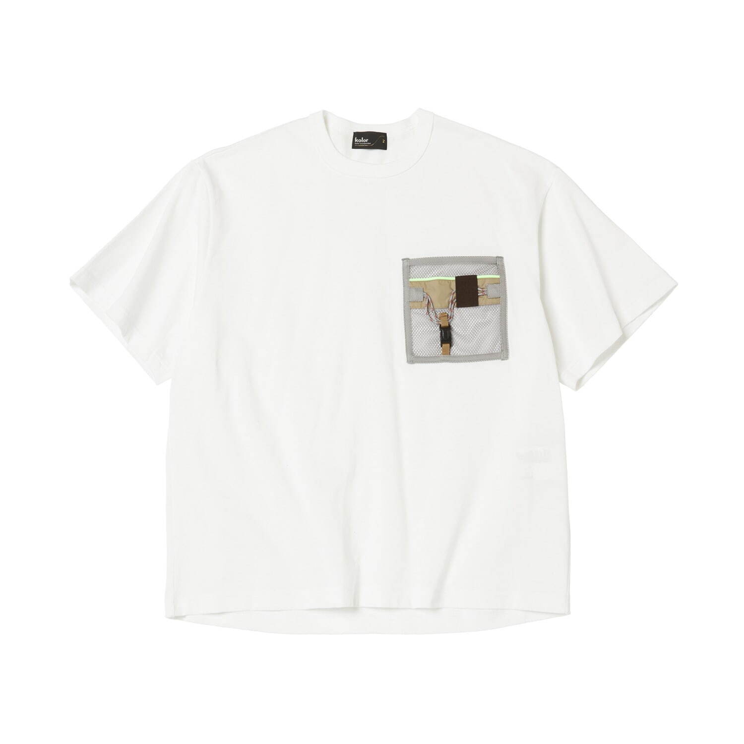 カラー24年夏限定シャツ、大胆グラフィックTシャツやアシンメトリーな襟のポロシャツ｜写真11
