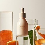 韓国発ヴィーガンコスメ「アロマティカ」日本上陸、“シロップのようなツヤが溢れる”ボディスクラブなど｜写真2