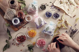 「神戸布引ハーブ園」チューリップやネモフィラが咲き誇る春夏イベント、ローズ＆ラベンダーも見頃に｜写真16