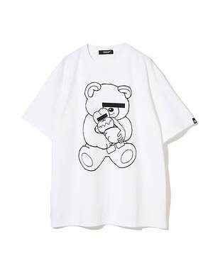 アンダーカバー×バウンティーハンターの白黒Tシャツ＆フィギュア、ベアとスカルくんがコラボ｜写真3
