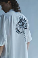 Y'sの“サボテンの花”モチーフシャツ＆デニムパンツ、人工タンパク質の新素材を採用｜写真2