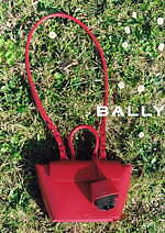 バリー(Bally) ベル｜写真1