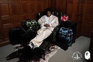 ア ベイシング エイプ×グローブ・トロッター、カモ柄キャリーケースやスクエアバッグなど全3種｜写真1