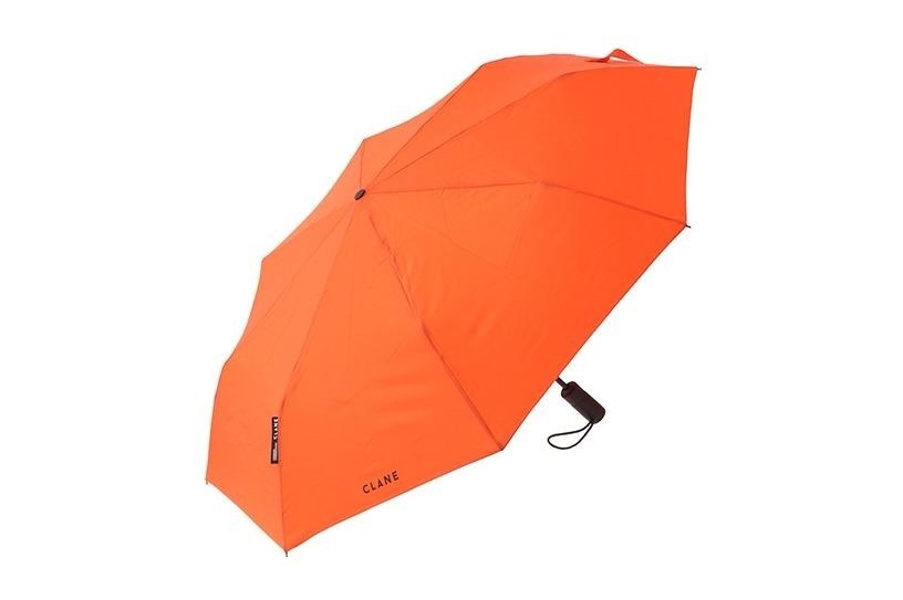 クラネ×ロンドンアンダーカバーの“晴雨兼用”折りたたみ傘、ダブルネームを配したオレンジ＆ブラック｜写真11